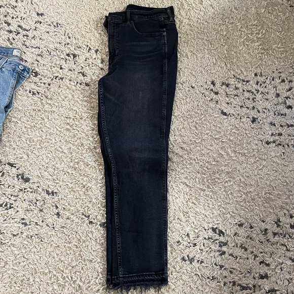 GAP High Rise Vintage Slim Jeans with Washwell - Picture 2 of 6